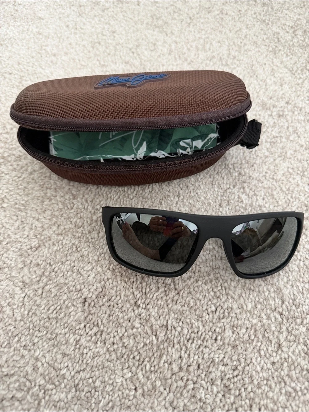 Maui Jim Matte Black Polarized Sunglasses with Brown Case